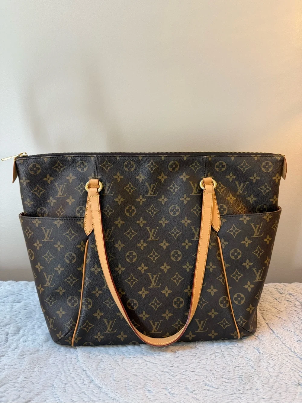 Louis Vuitton Totally GM- Pristine